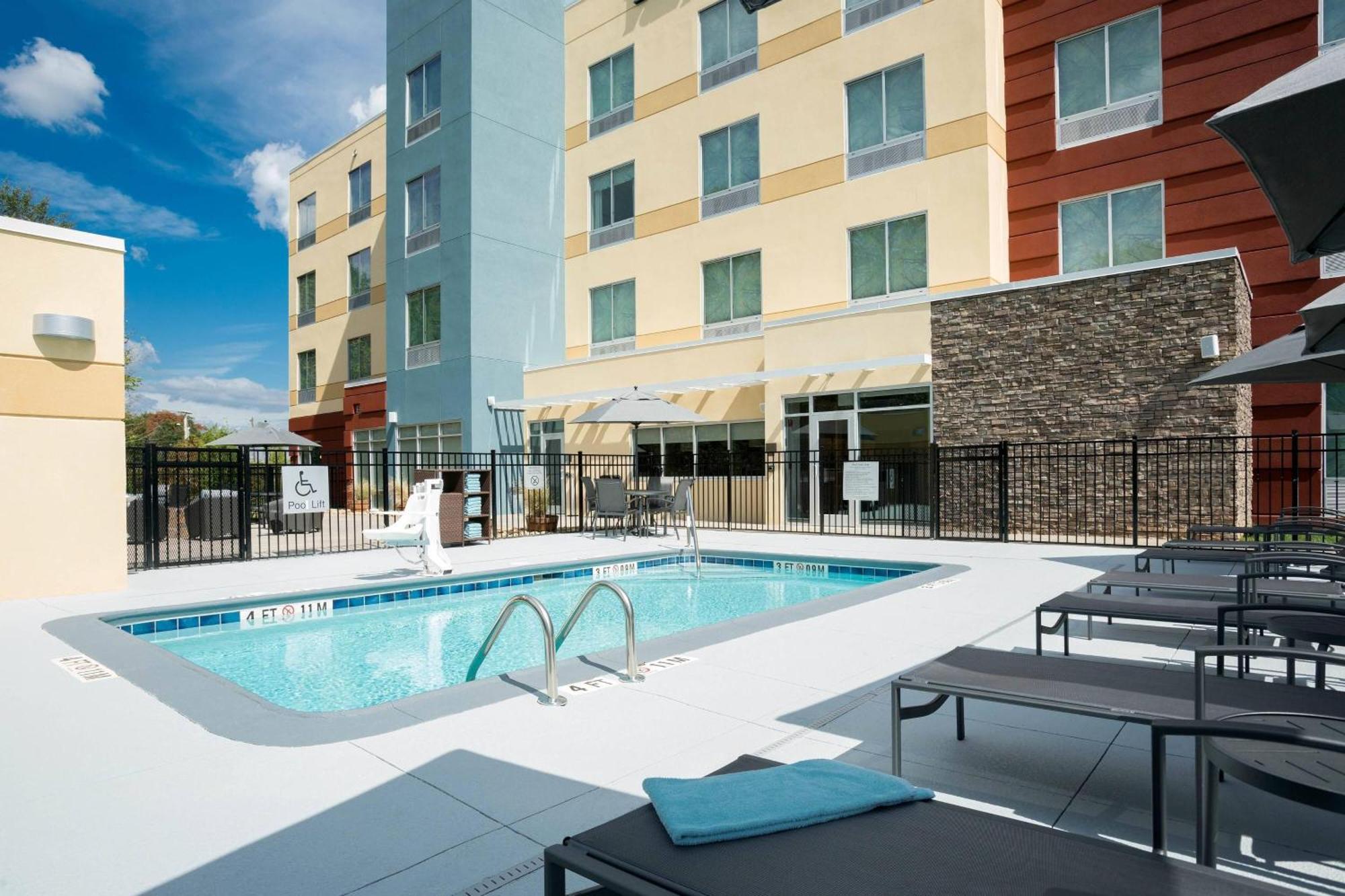 Fairfield Inn & Suites By Marriott שלבי מראה חיצוני תמונה